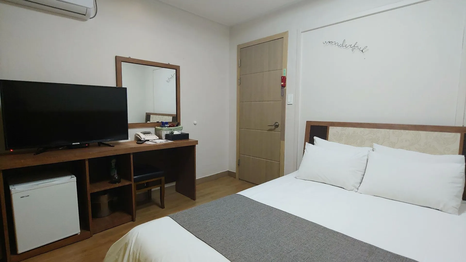 Gallery Hotel Bnb Jeju