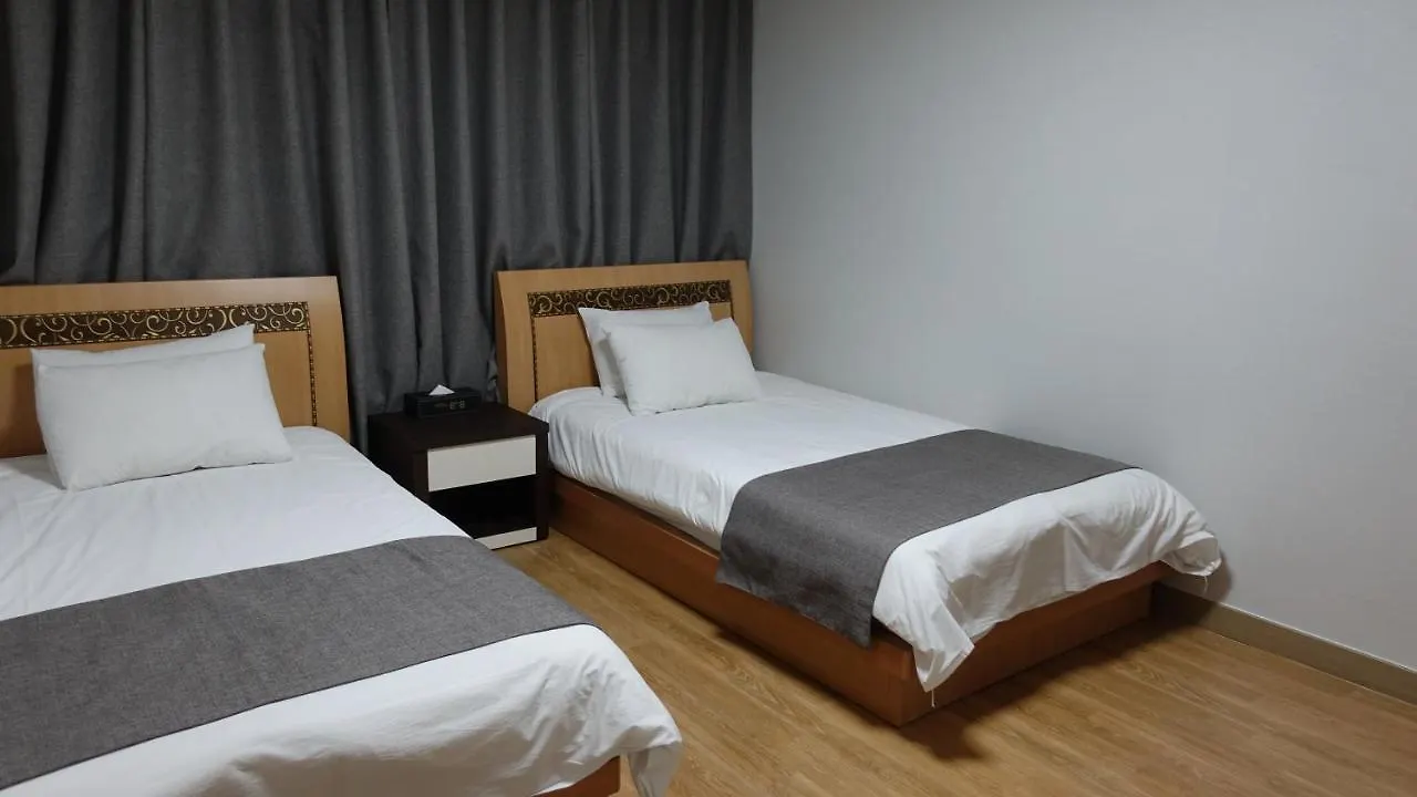 ***  Gallery Hotel Bnb Jeju South Korea